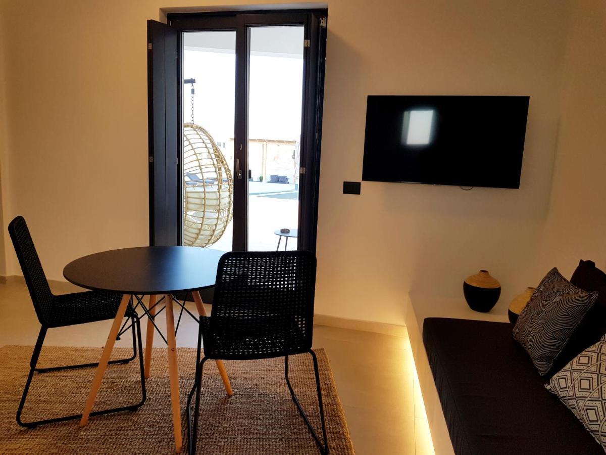 Mylithos Suites Монолитос Экстерьер фото
